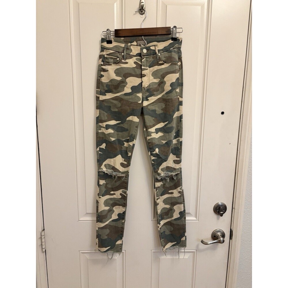 Mother Denim The High Waisted Looker Ankle Fray 24 EUC Camo denim high rise USA